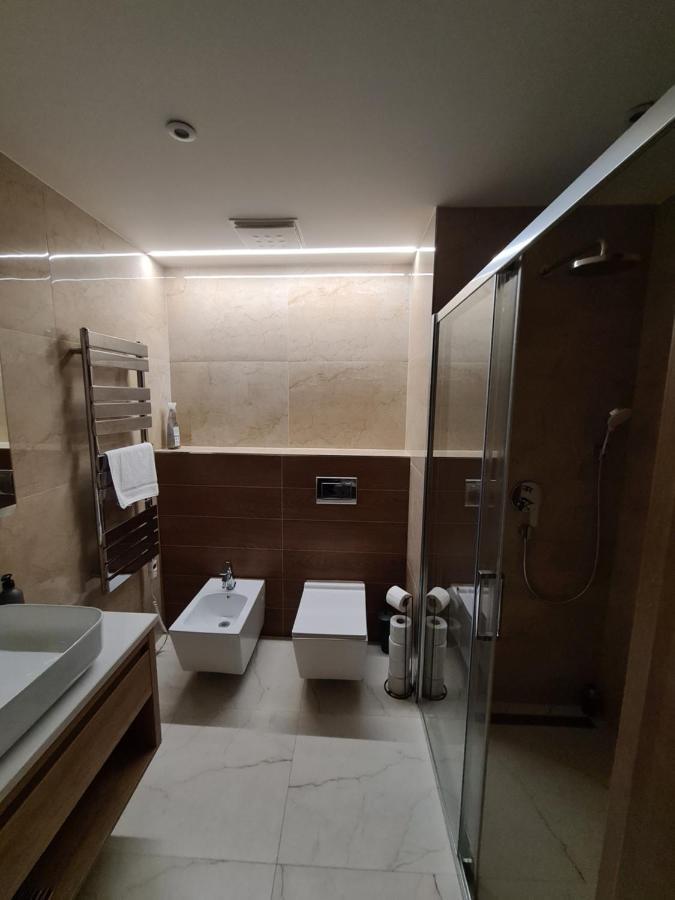 Akvamarin Besenova Apartman公寓 外观 照片